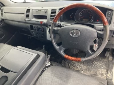 Toyota REGIUS ACE VAN  с аукциона в Японии