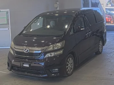 Toyota VELLFIRE  с аукциона в Японии