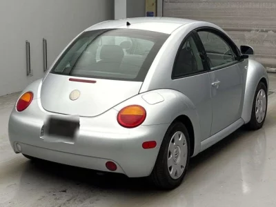 Volkswagen NEW BEETLE