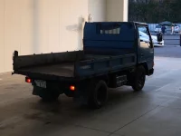 Mitsubishi CANTER лот № 1084 оценка R  с аукциона в Японии 1