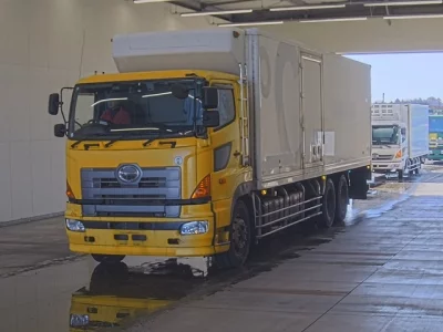 Hino PROFIA  с аукциона в Японии