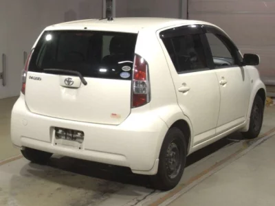 Toyota PASSO  с аукциона в Японии