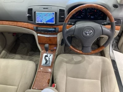 Toyota PREMIO  с аукциона в Японии