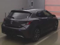 Toyota COROLLA SPORT лот № 72080 оценка 3  с аукциона в Японии 1