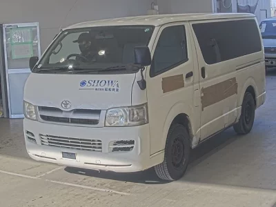 Toyota HIACE VAN
