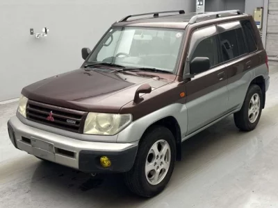 Mitsubishi PAJERO IO