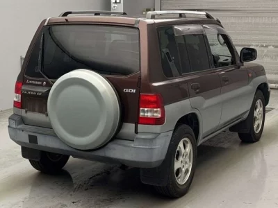 Mitsubishi PAJERO IO