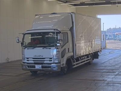 Isuzu FORWARD