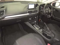 Mazda AXELA лот № 8228 оценка 3.5  с аукциона в Японии 3