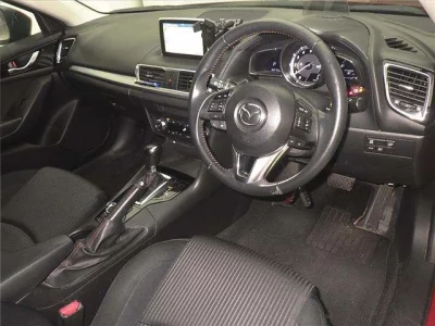 Mazda AXELA  с аукциона в Японии