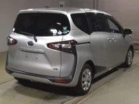 Toyota SIENTA лот № 166 оценка R  с аукциона в Японии 1