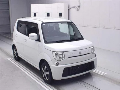 Suzuki MRWAGON