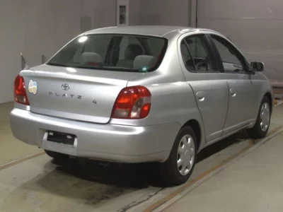Toyota PLATZ