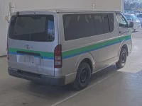 Toyota HIACE VAN лот № 20166 оценка RB  с аукциона в Японии 1