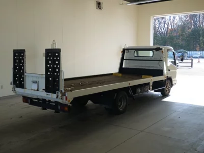 Mitsubishi CANTER  с аукциона в Японии