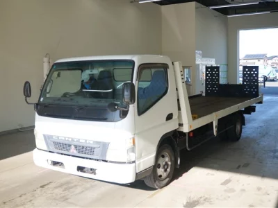 Mitsubishi CANTER  с аукциона в Японии