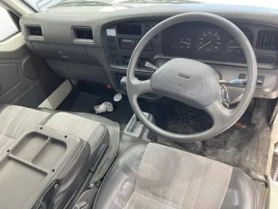 Isuzu FARGO VAN  с аукциона в Японии