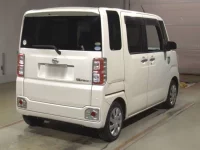 Daihatsu WAKE лот № 3235 оценка 3.5  с аукциона в Японии 1