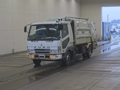 Mitsubishi FUSO FIGHTER