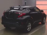 Toyota C-HR лот № 70019 оценка 3.5  с аукциона в Японии 1