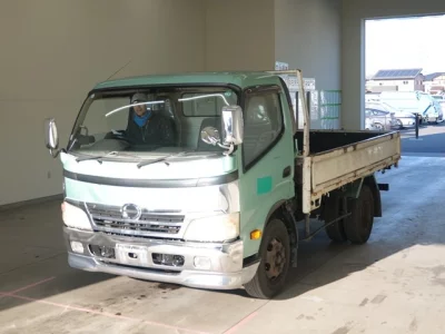 Hino DUTRO  с аукциона в Японии