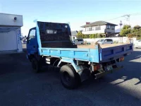 Mitsubishi CANTER лот № 3 оценка R  с аукциона в Японии 1