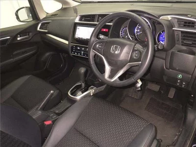 Honda FIT  с аукциона в Японии