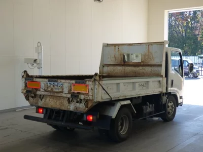 Isuzu ELF  с аукциона в Японии
