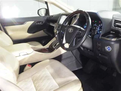 Toyota ALPHARD  с аукциона в Японии
