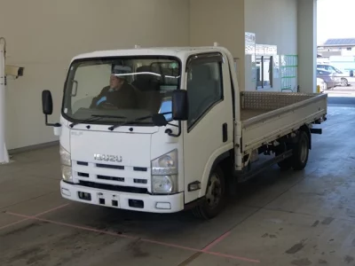 Isuzu ELF  с аукциона в Японии