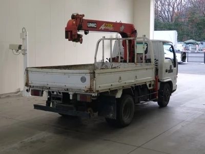 Isuzu ELF  с аукциона в Японии