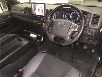 Toyota HIACE VAN лот № 8342 оценка 4.5  с аукциона в Японии 2