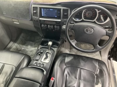 Toyota HILUX SURF  с аукциона в Японии