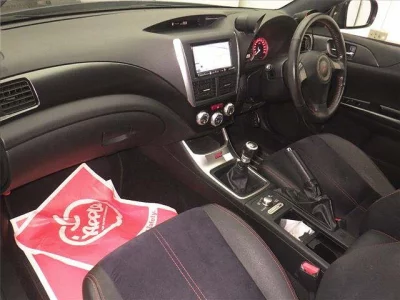 Subaru IMPREZA  с аукциона в Японии
