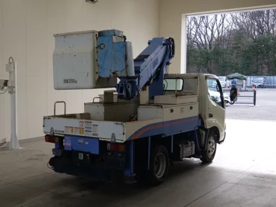 Hino DUTRO  с аукциона в Японии