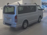 Toyota HIACE VAN лот № 20252 оценка 3  с аукциона в Японии 1