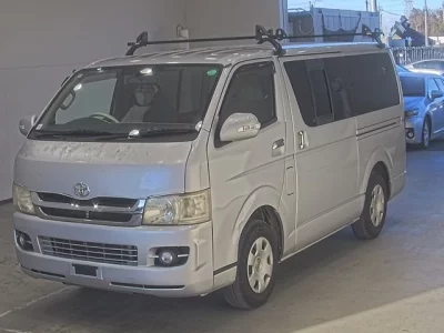 Toyota HIACE VAN  с аукциона в Японии