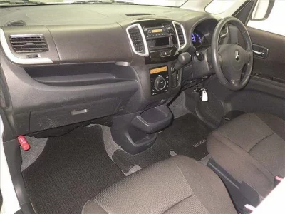 Mitsubishi DELICA D2