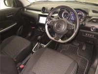 Suzuki SWIFT лот № 70033 оценка 3.5  с аукциона в Японии 2