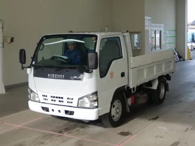 Isuzu ELF  с аукциона в Японии