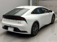 Toyota PRIUS лот № 12188 оценка 4  с аукциона в Японии 1