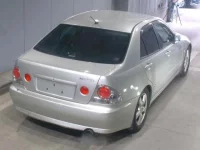 Toyota ALTEZZA лот № 3040 оценка R  с аукциона в Японии 1