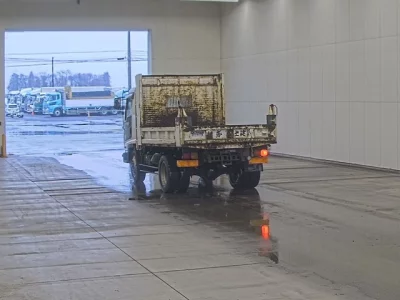 Isuzu FORWARD  с аукциона в Японии