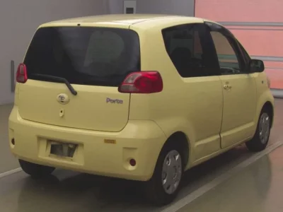 Toyota PORTE  с аукциона в Японии