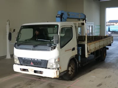 Mitsubishi CANTER  с аукциона в Японии