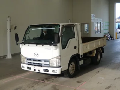 Mazda TITAN  с аукциона в Японии