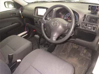 Toyota SUCCEED лот № 70092 оценка 3.5  с аукциона в Японии 2