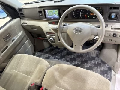 Daihatsu Atrai Wagon  с аукциона в Японии