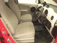 Toyota PASSO лот № 70105 оценка 4  с аукциона в Японии 4