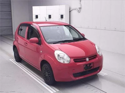 Toyota PASSO  с аукциона в Японии